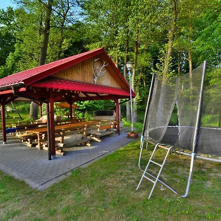 Villa Comfortable Xxl By The Pond *